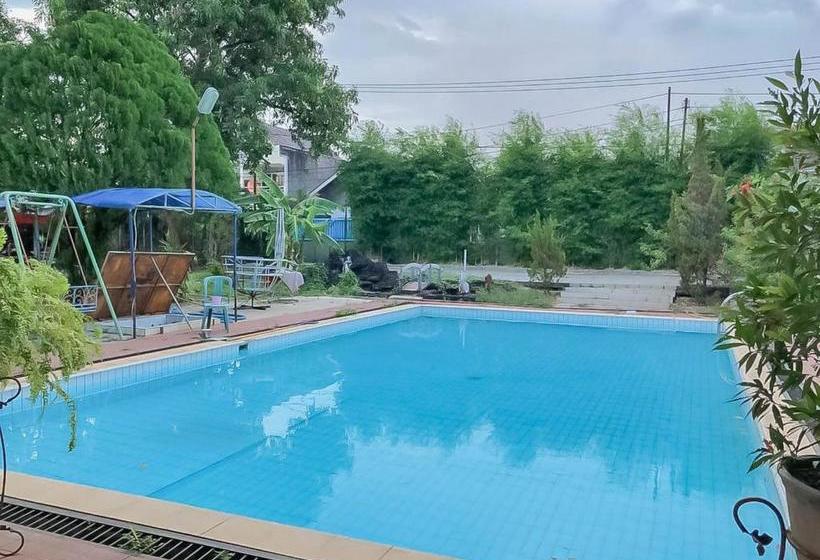 هتل Rumah Panggung Guest House Syariah Mitra Reddoorz