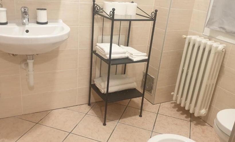 فندق صغير Civico 54   Locanda & Bistrò
