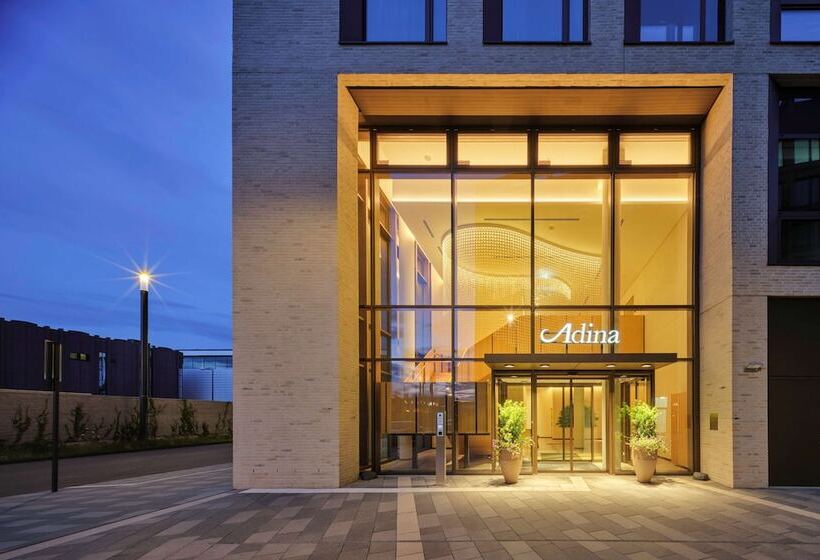 Adina Apartment Hotel Cologne