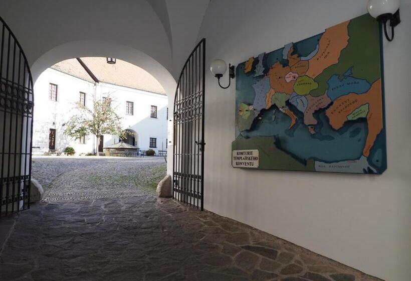בית מלון כפרי Chateau Zamek Cejkovice