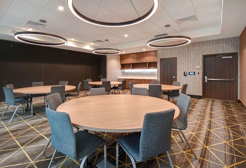 בית מלון כפרי Holiday Inn   Erie, An Ihg