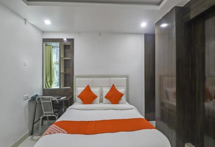 فندق Oyo 75905 Stay Villa