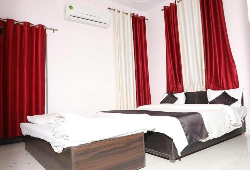 فندق The Forest View Resort