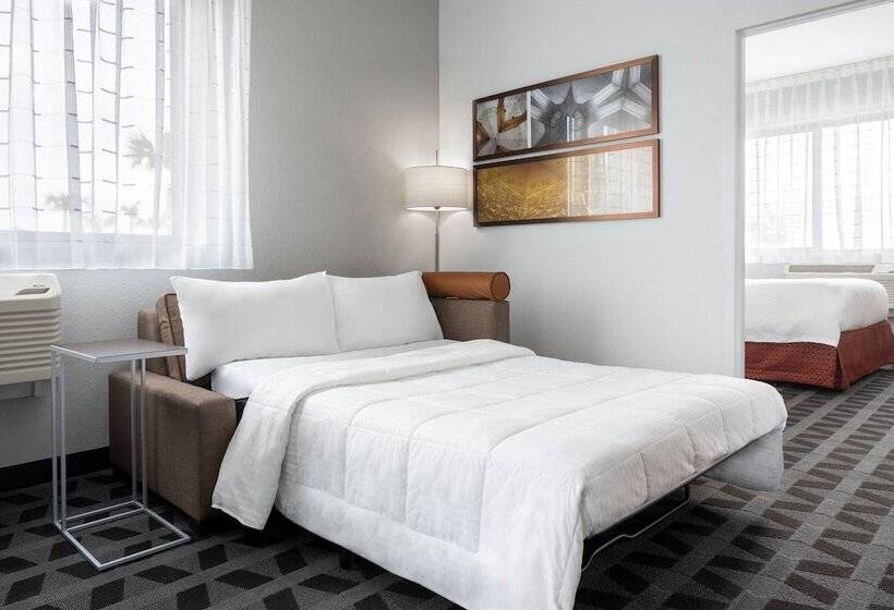 ホテル Towneplace Suites By Marriott Venice