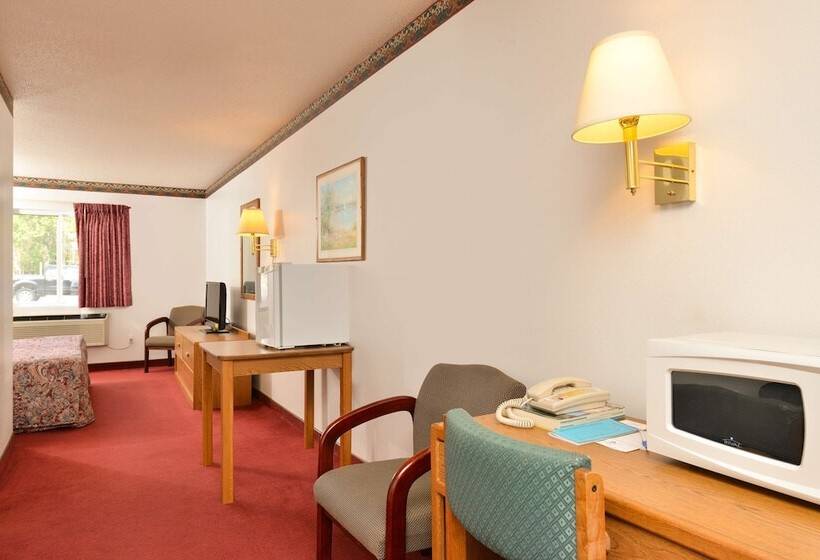 فندق Americas Best Value Inn & Suites Clear Lake
