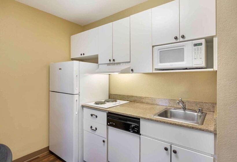 בית מלון כפרי Extended Stay America Suites Seattle Bothell Canyon Park