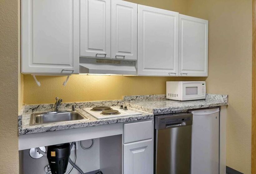 בית מלון כפרי Extended Stay America Suites Seattle Bothell Canyon Park