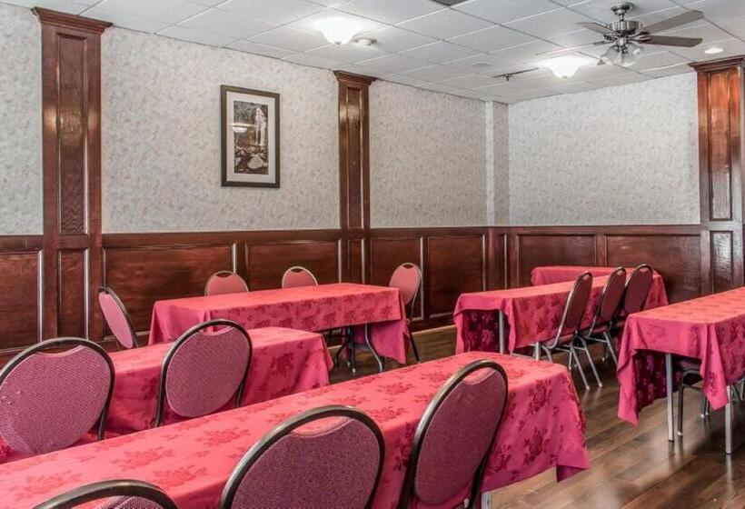 ホテル Fairbridge Inn & Suites Poconos