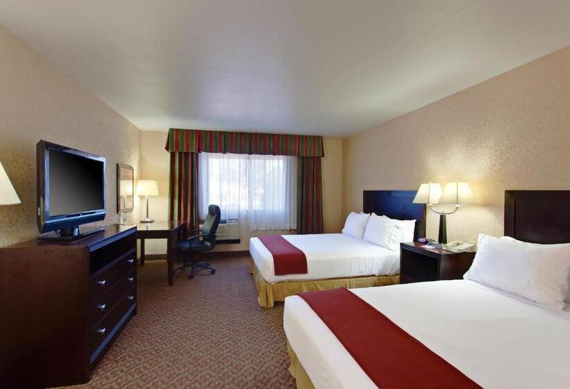 בית מלון כפרי Holiday Inn Express Temecula, An Ihg