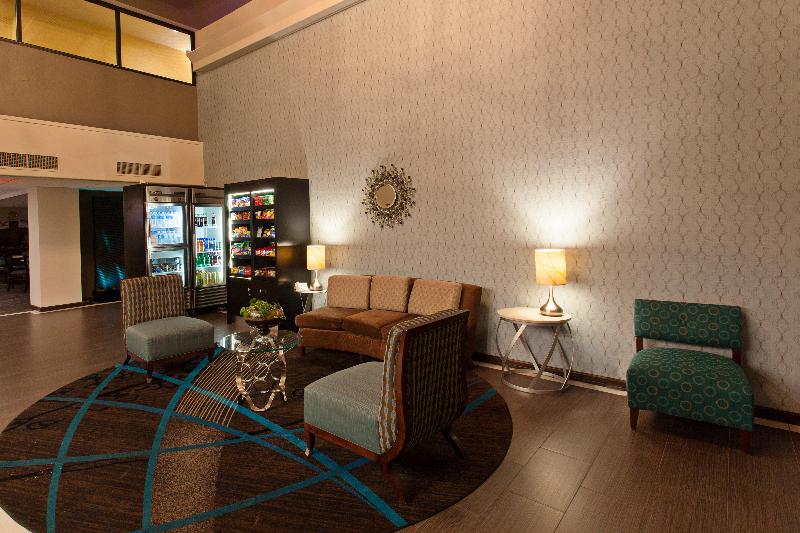 בית מלון כפרי Holiday Inn Express Temecula, An Ihg