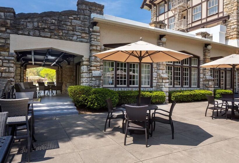 The Elms Hotel & Spa, A Destination By Hyatt