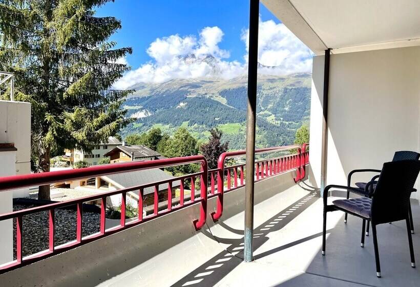 ホテル Alpenlodge Val Gronda