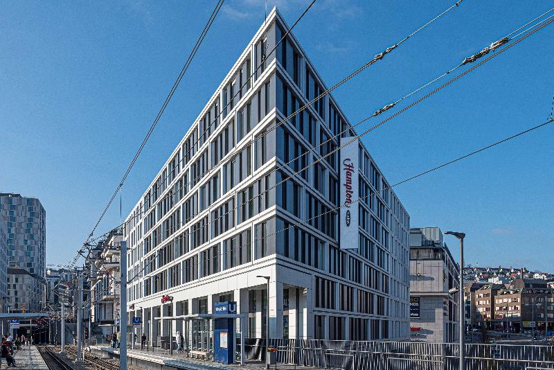 هتل Hampton By Hilton Stuttgart City Centre