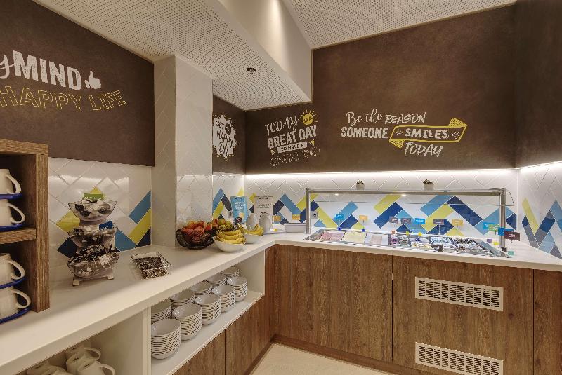 هتل Hampton By Hilton Stuttgart City Centre