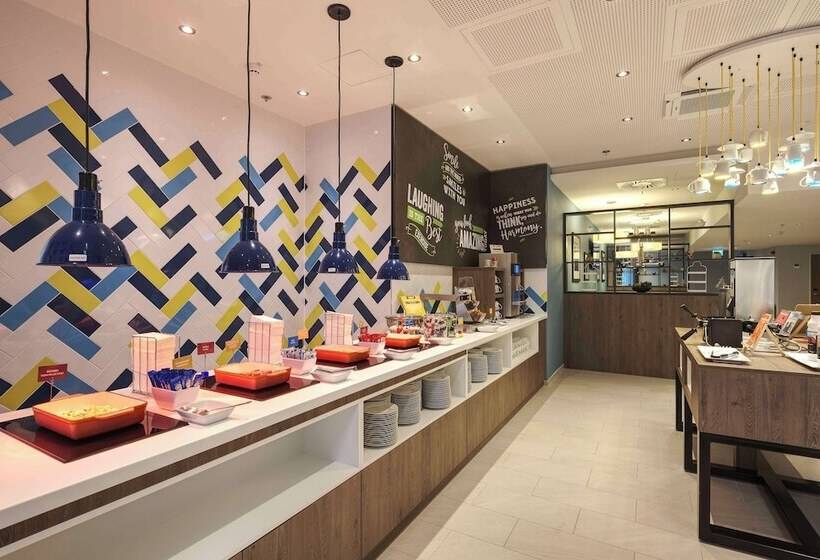 هتل Hampton By Hilton Stuttgart City Centre