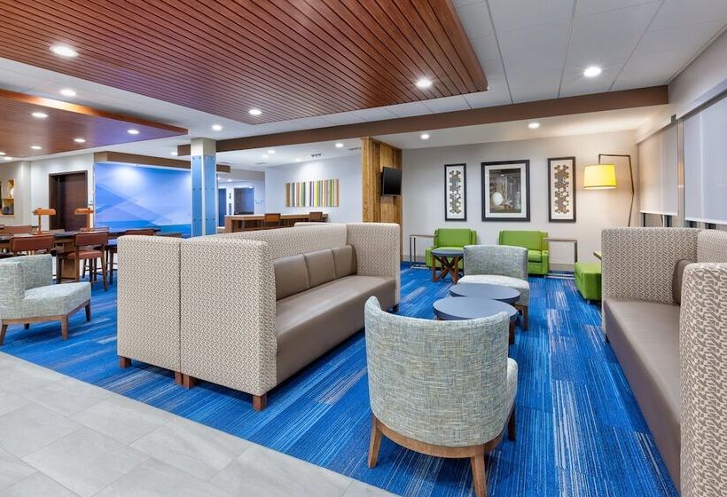 호텔 Holiday Inn Express & Suites   Wooster, An Ihg