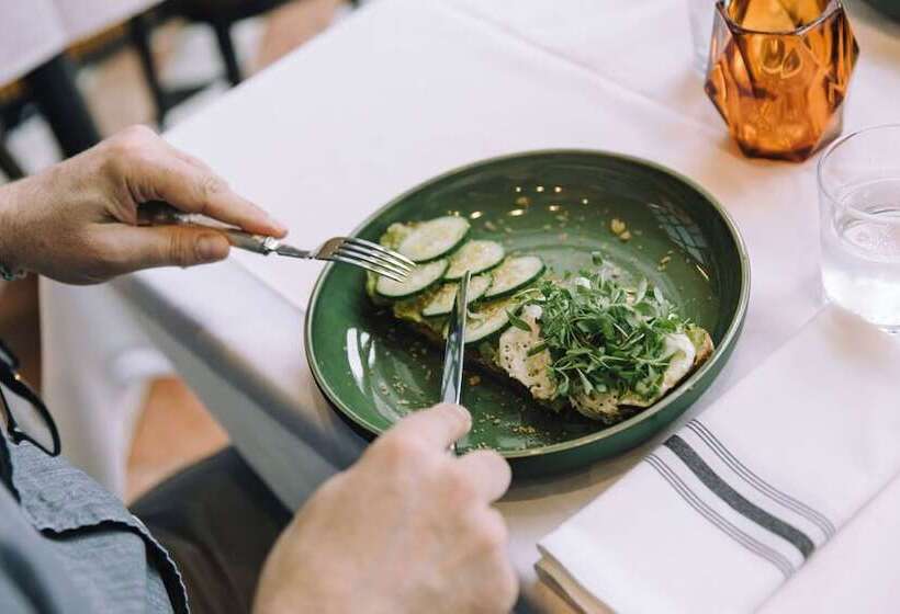 בית מלון כפרי Homewood Suites By Hilton Montreal Midtown, Quebec, Canada