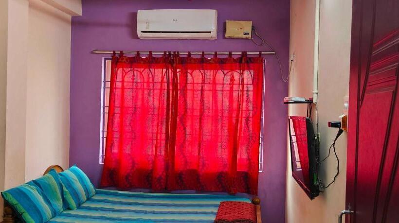 فندق Oyo 60699 Kayalaa Home Stay