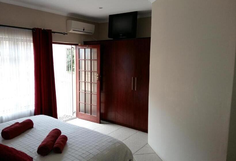 פנסיון Pine Tree Lodge Pe