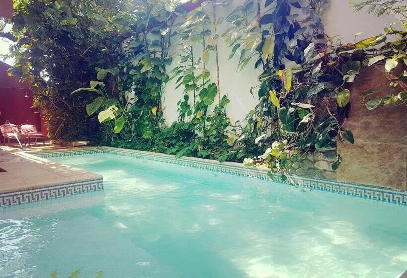 Edificio Nicolas Y Marcelo Siry