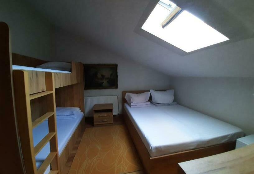 پانسیون Complex Turistic Casianna & Spa