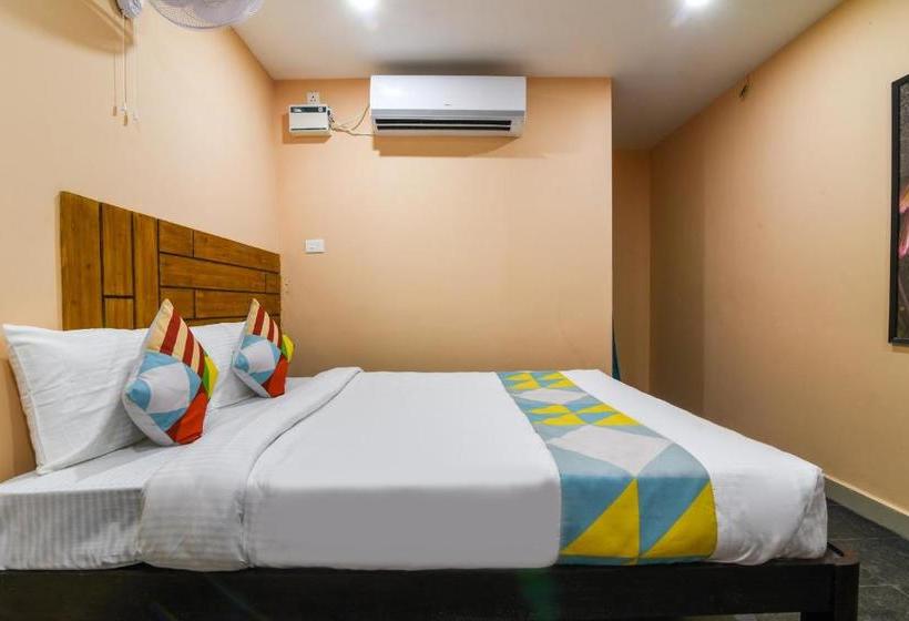 펜션 Oyo Home 62423 Compact Studio Cozy Stay, Near To Kamatci