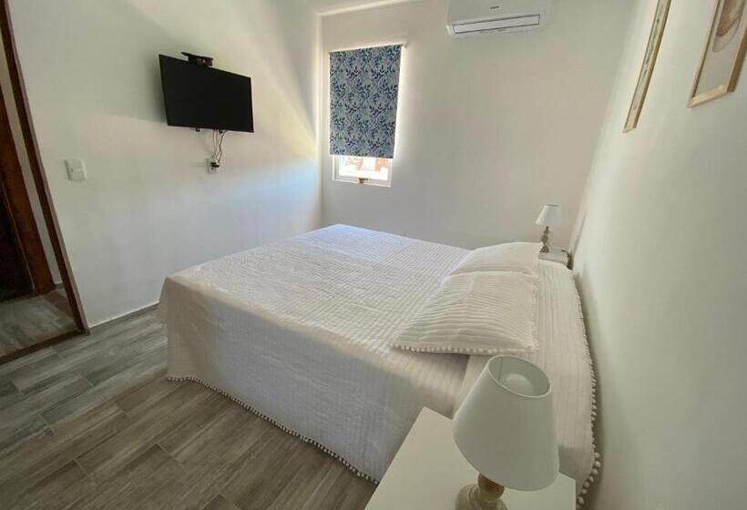 پانسیون Piriápolis Hostel & Suites