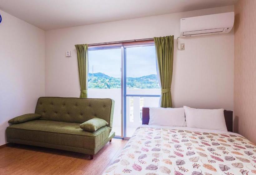 فندق Kariyushi Condominium Resort Kin Yaka Seaside