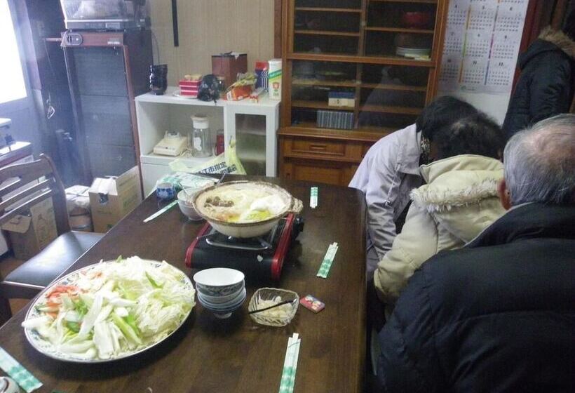 فندق Zakuro No Yado