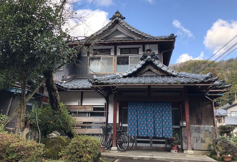 فندق Zakuro No Yado