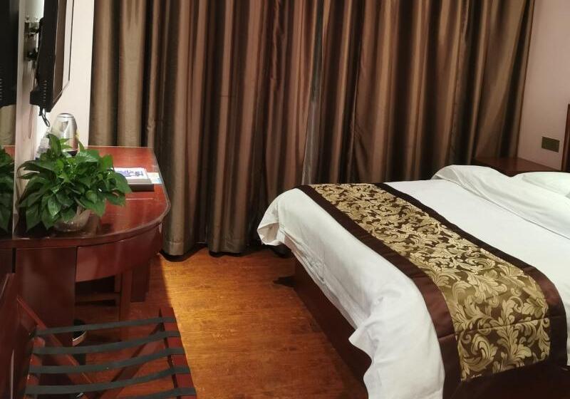酒店 Greentree Inn Henan Hebi Hengshan Road Business