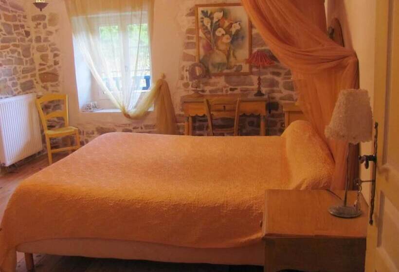 مبيت وإفطار Chambres D Hôtes Gelous