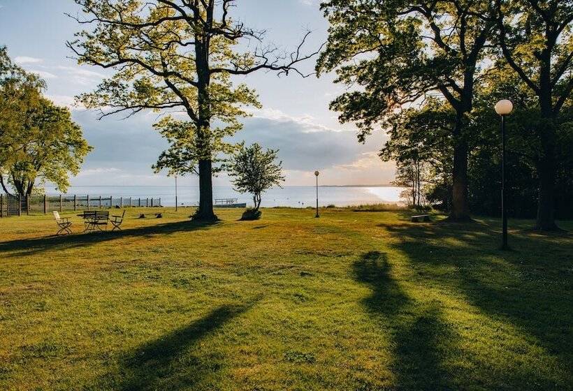 مبيت وإفطار Mormors Pensionat Strandhagen