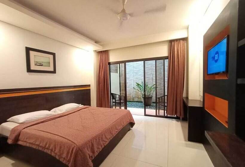 هتل Grand Bintang Tawangmangu