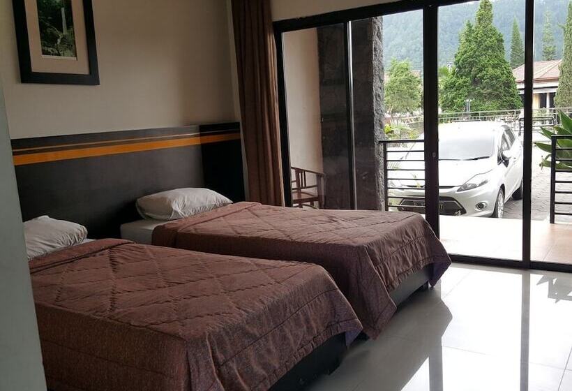 هتل Grand Bintang Tawangmangu
