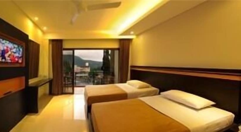 هتل Grand Bintang Tawangmangu