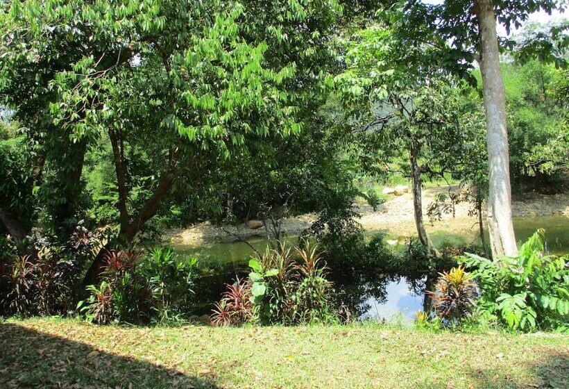 호텔 Khao Sok Island Resort And Spa