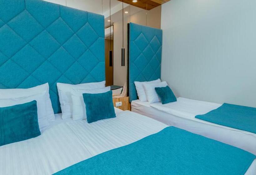 هتل Nobel Gallery