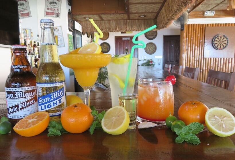 Kavs Beach Resort