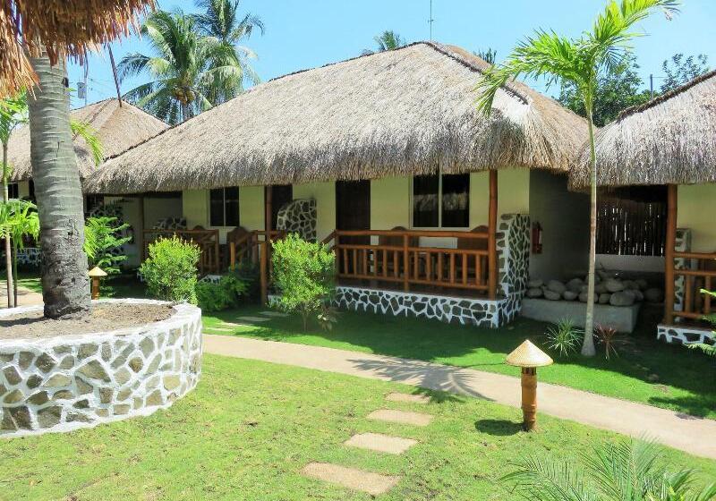 Kavs Beach Resort