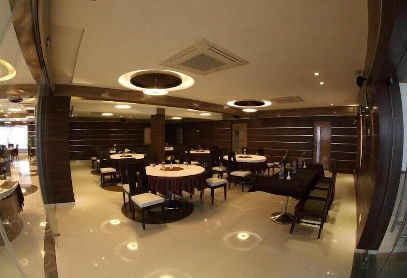 Pearl Hotel & Banquets Ahmedabad
