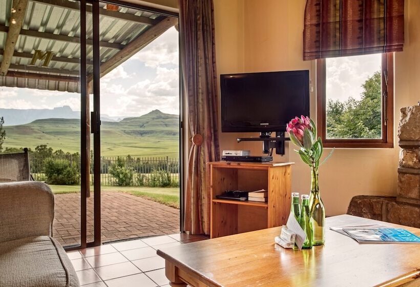 Пансион Montusi Mountain Lodge