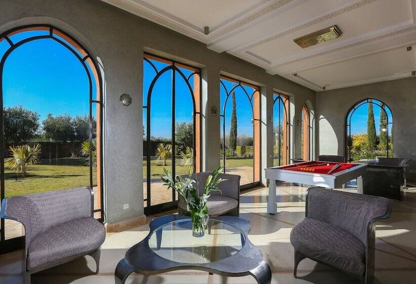 بنسيون Palais Chahar Mahal