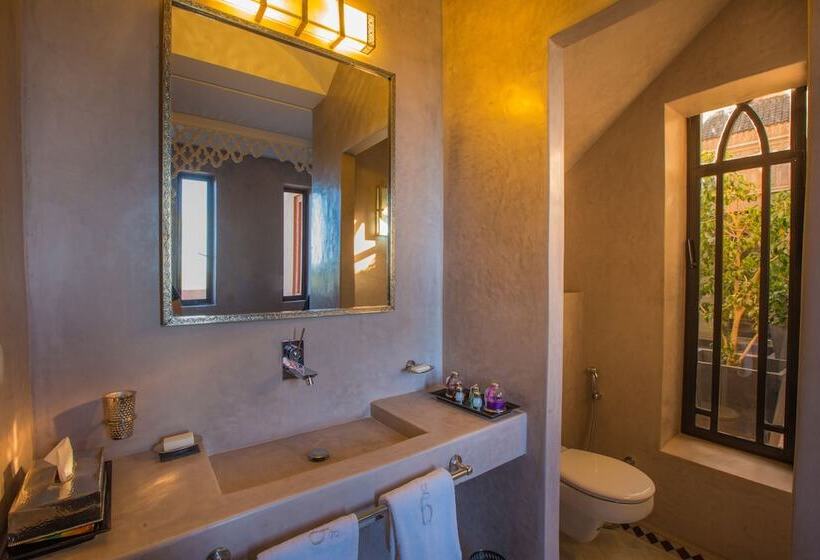 بنسيون Palais Chahar Mahal