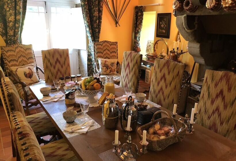 ベッドアンドブレックファースト Chambres D Hotes Chateau De La Croix Chemin