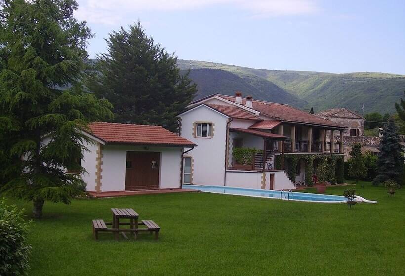 مبيت وإفطار Lucrezia E Cesare Borgia