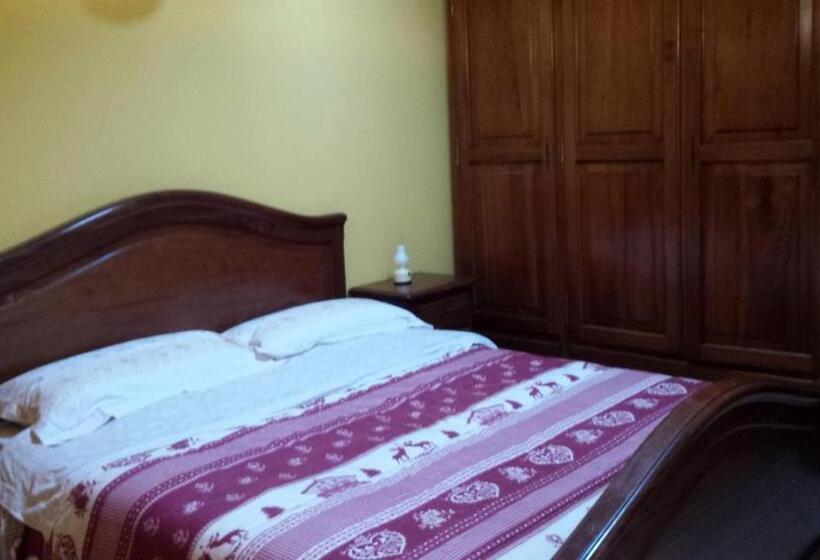 مبيت وإفطار Relais Des Alpes