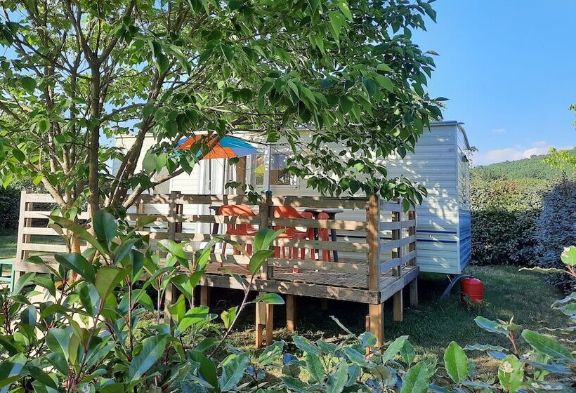 فندق Camping Les Chenes Clairs