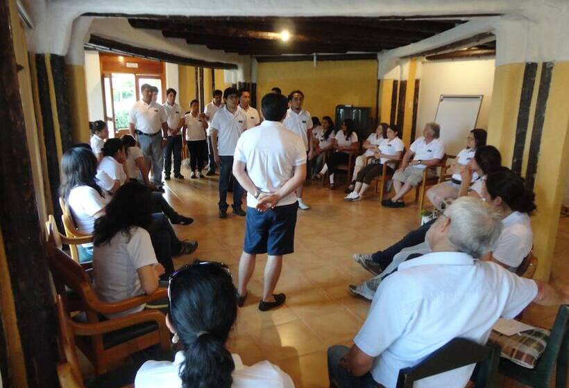 فندق Hosteria El Encanto