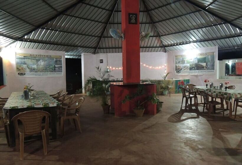 酒店 Jungle Nest Homestay
